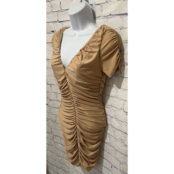 Better Be Tan Nude rouched Stretch V Neck Mini short sleeve dress Size Small - Picture 3 of 7